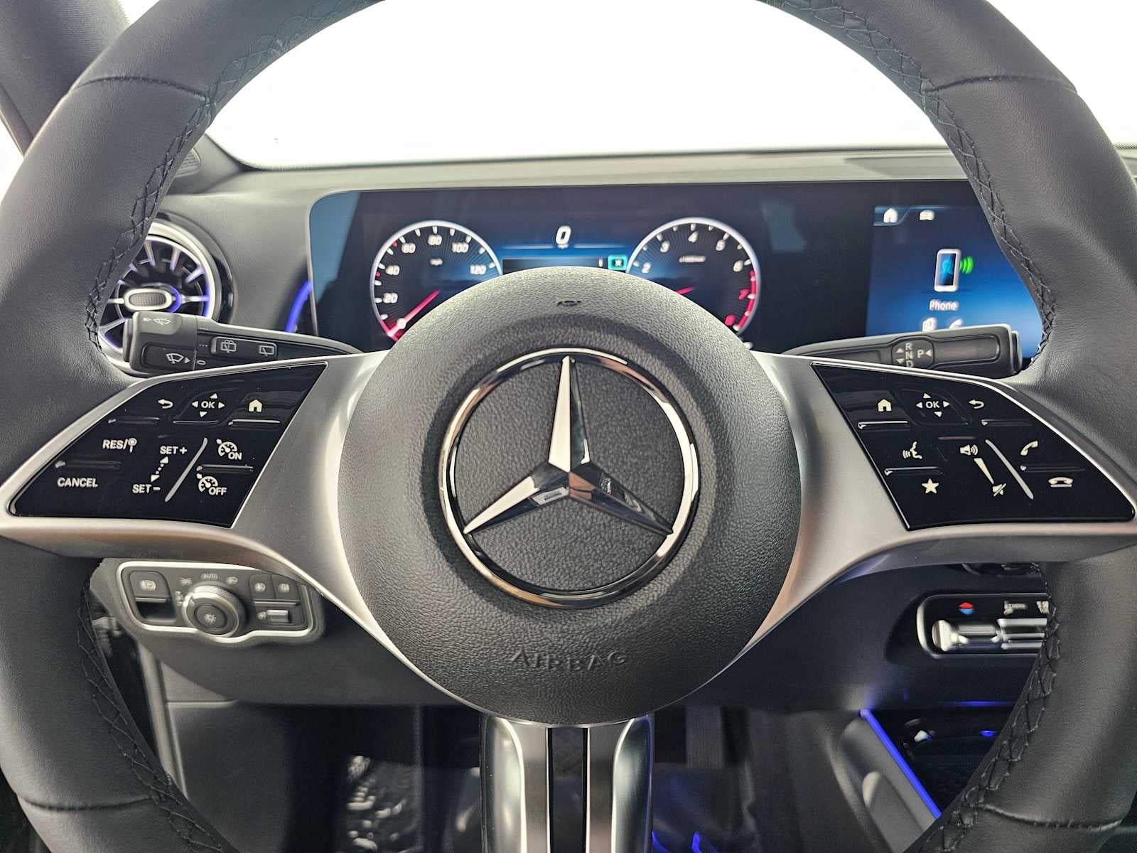 2026 Mercedes-Benz GLB 250 SUV