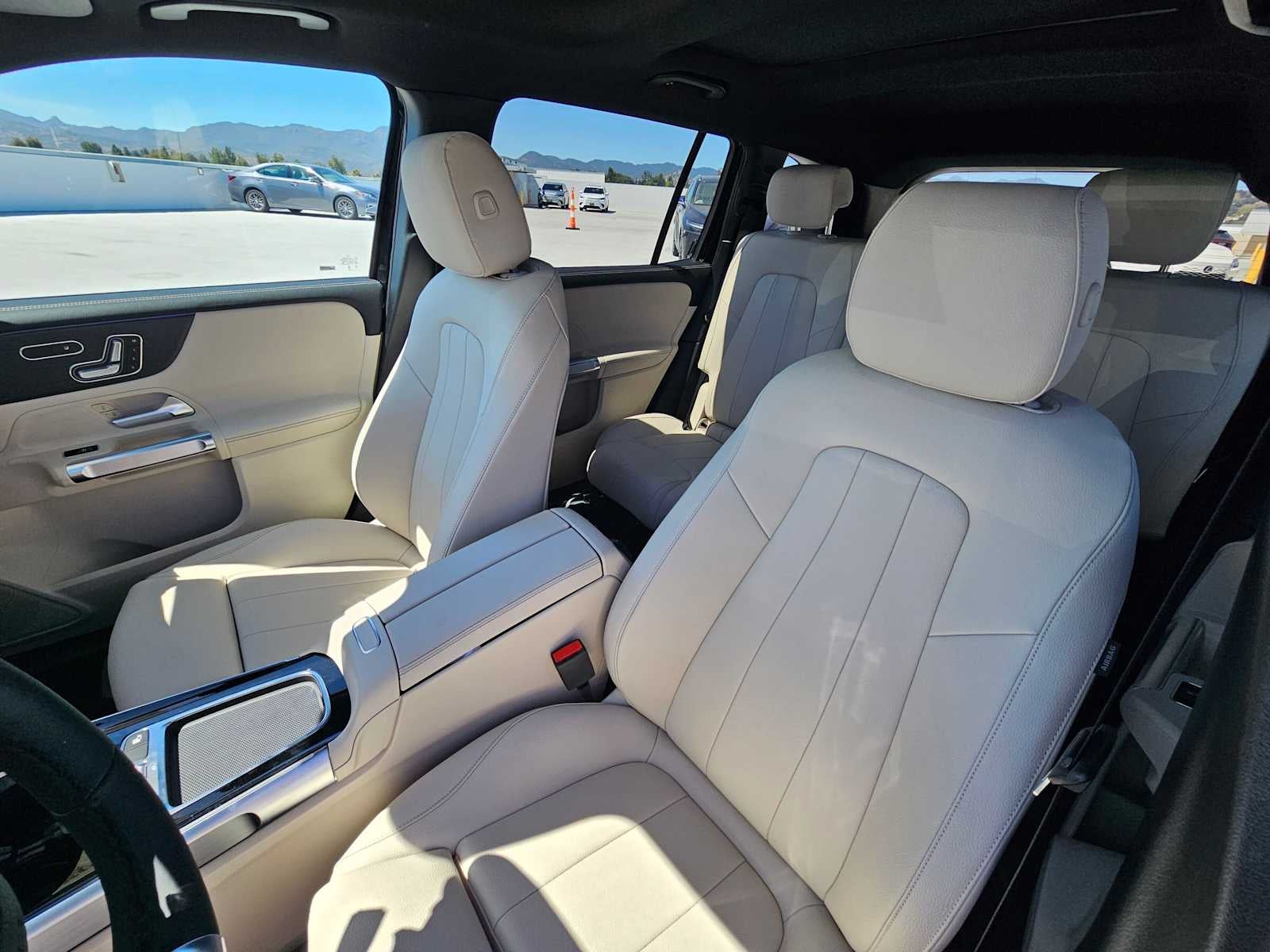 2026 Mercedes-Benz GLB 250 SUV