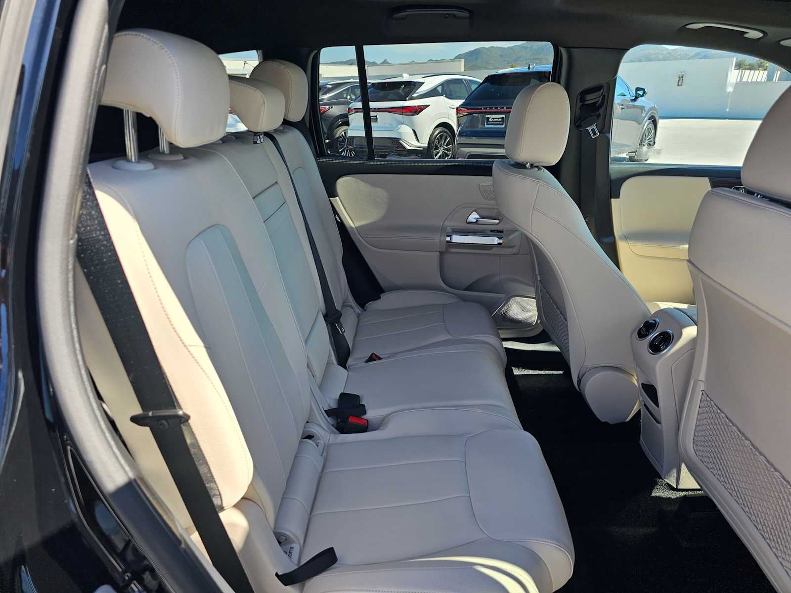 2026 Mercedes-Benz GLB 250 4MATIC® SUV
