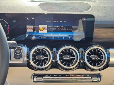 2026 Mercedes-Benz GLB 250 4MATIC® SUV