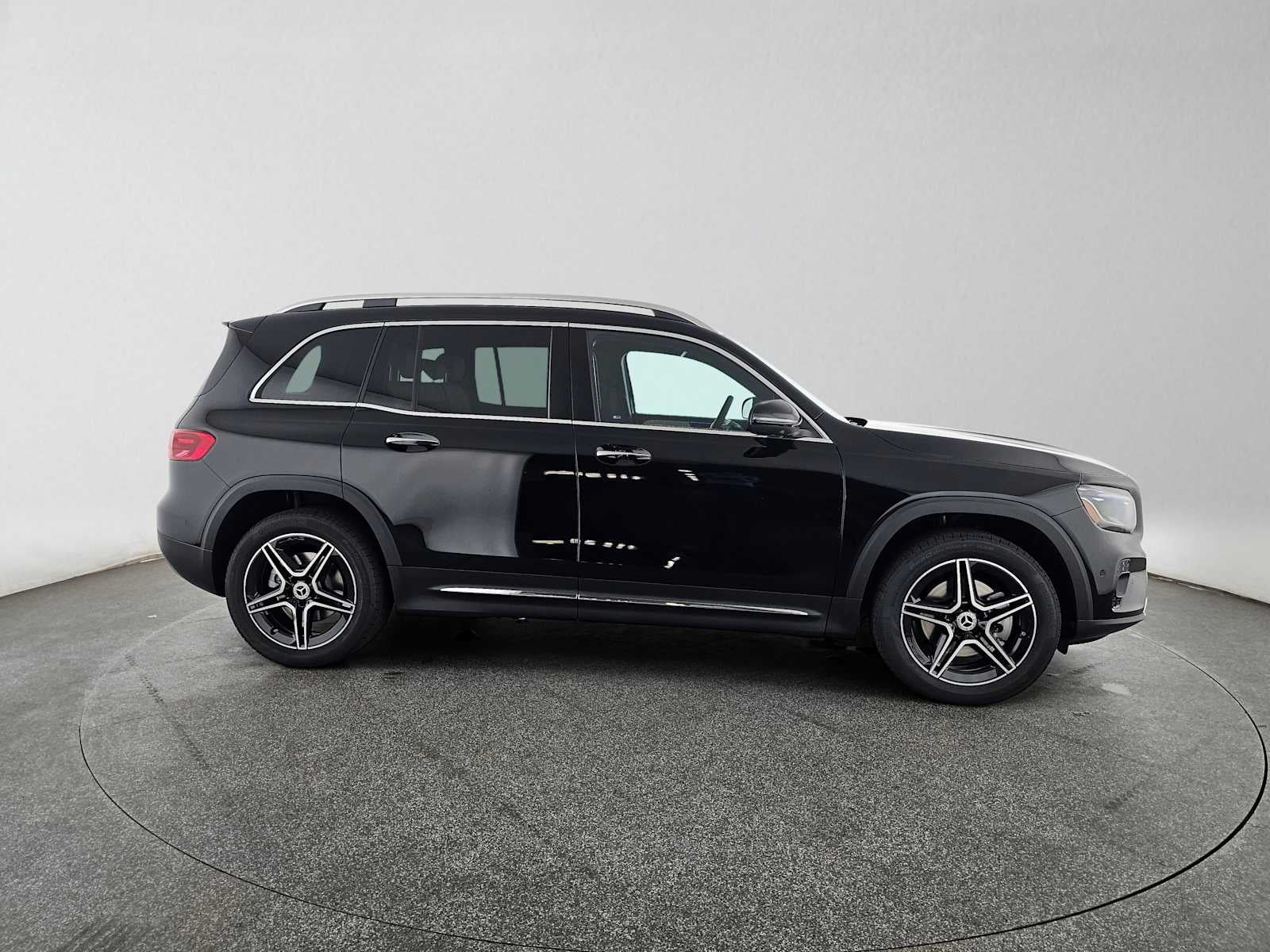 2026 Mercedes-Benz GLB 250 4MATIC® SUV