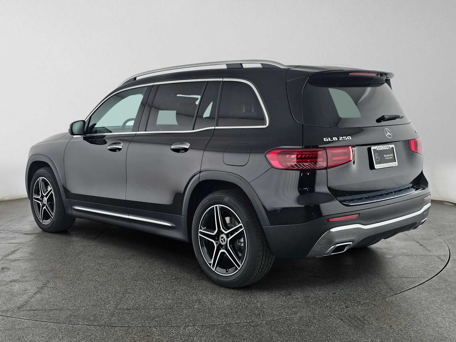 2026 Mercedes-Benz GLB 250 4MATIC® SUV