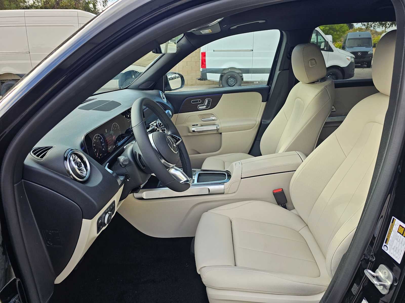 2026 Mercedes-Benz GLB 250 4MATIC® SUV