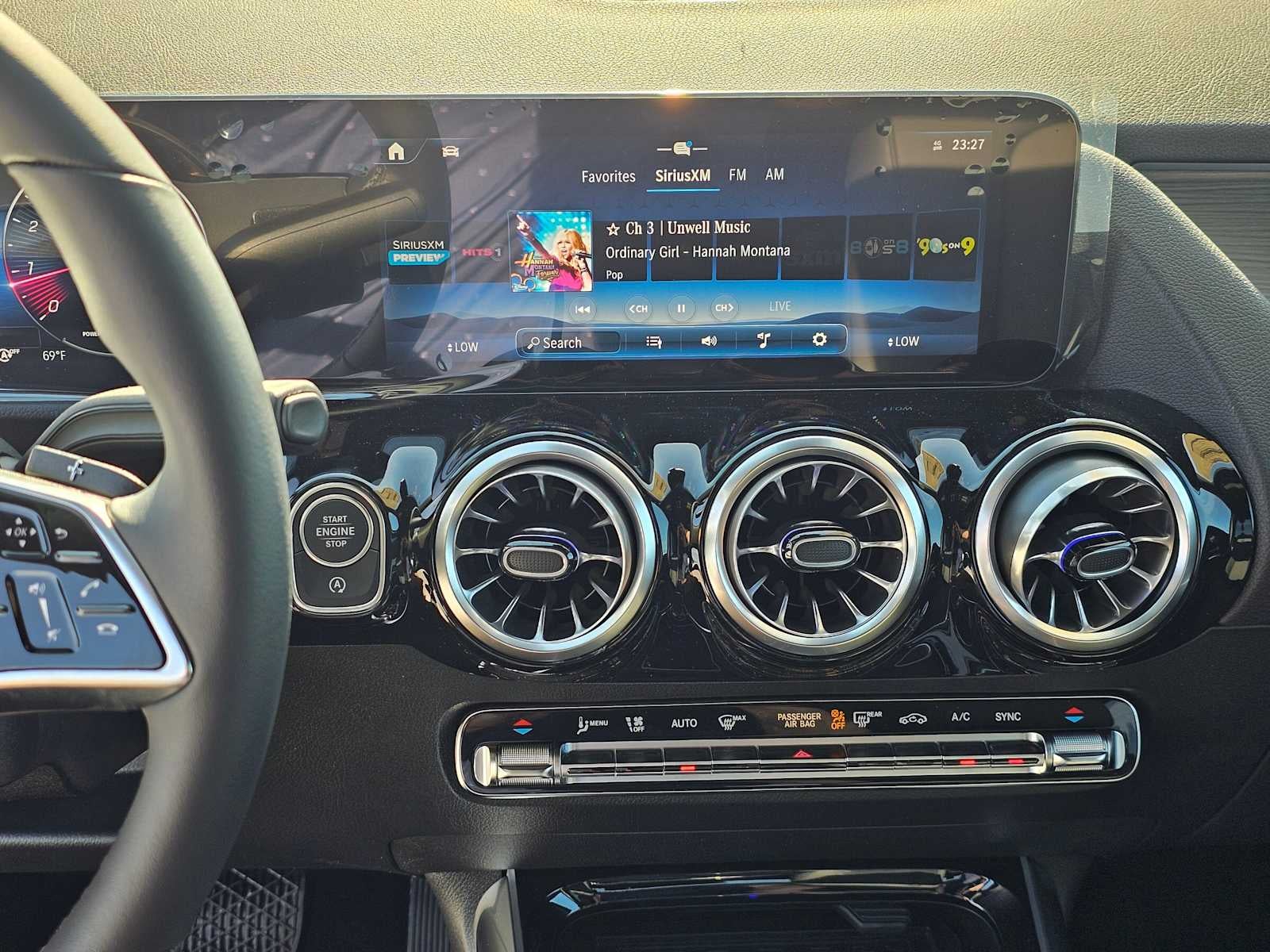 2026 Mercedes-Benz GLA 250 SUV