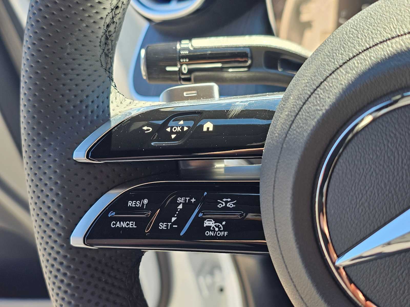 2027 Mercedes-Benz GLC 300 4MATIC® Coupe