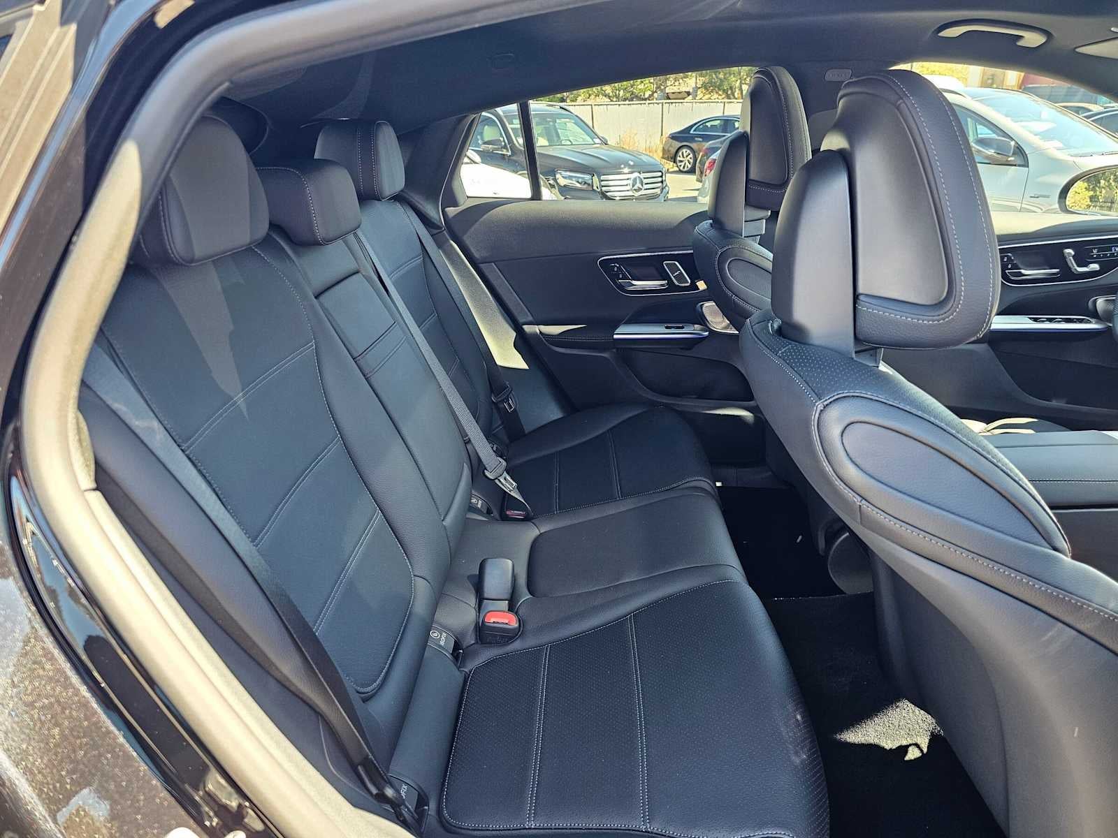 2027 Mercedes-Benz GLC 300 4MATIC® Coupe