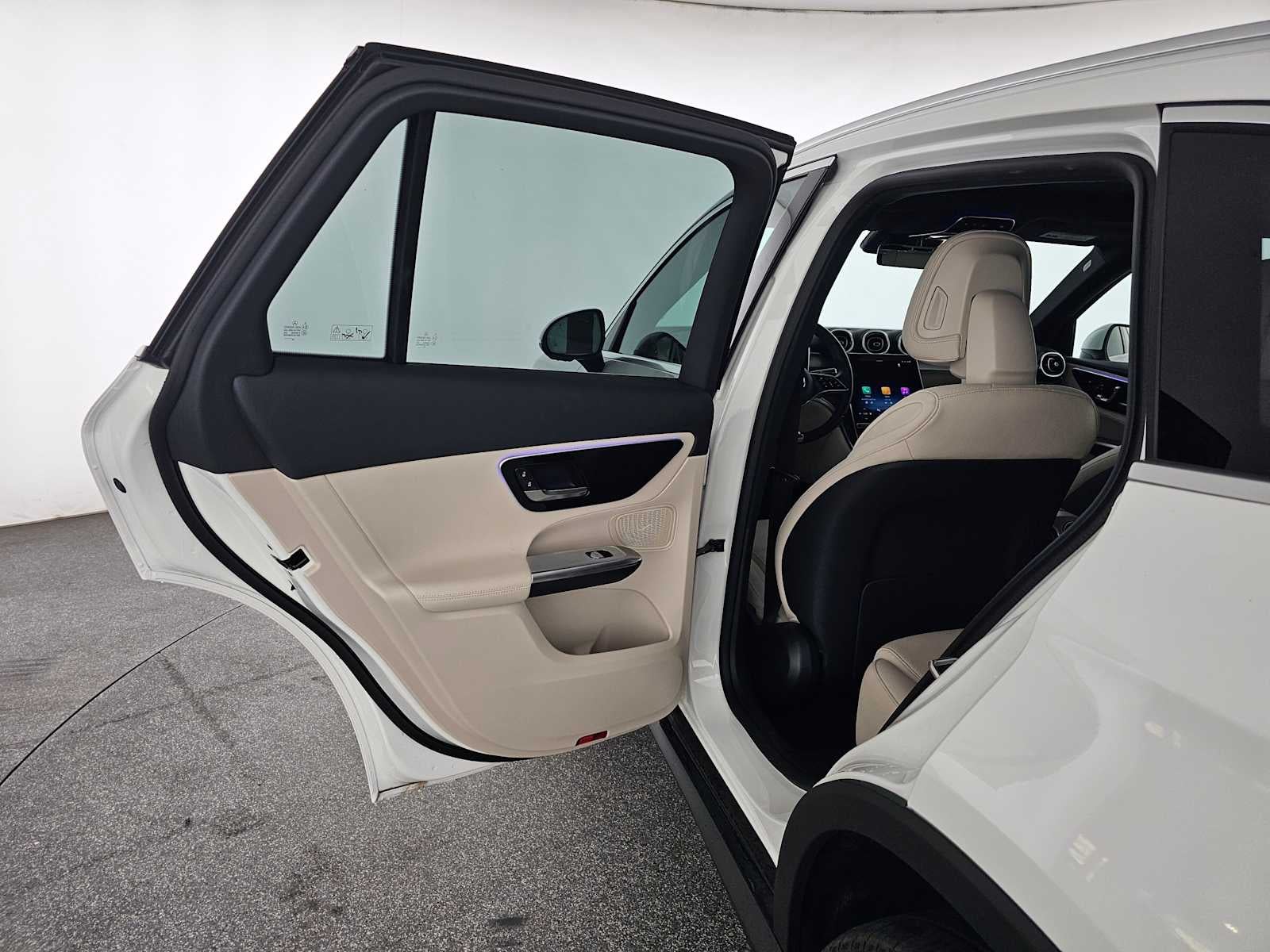 2026 Mercedes-Benz GLC 300 SUV