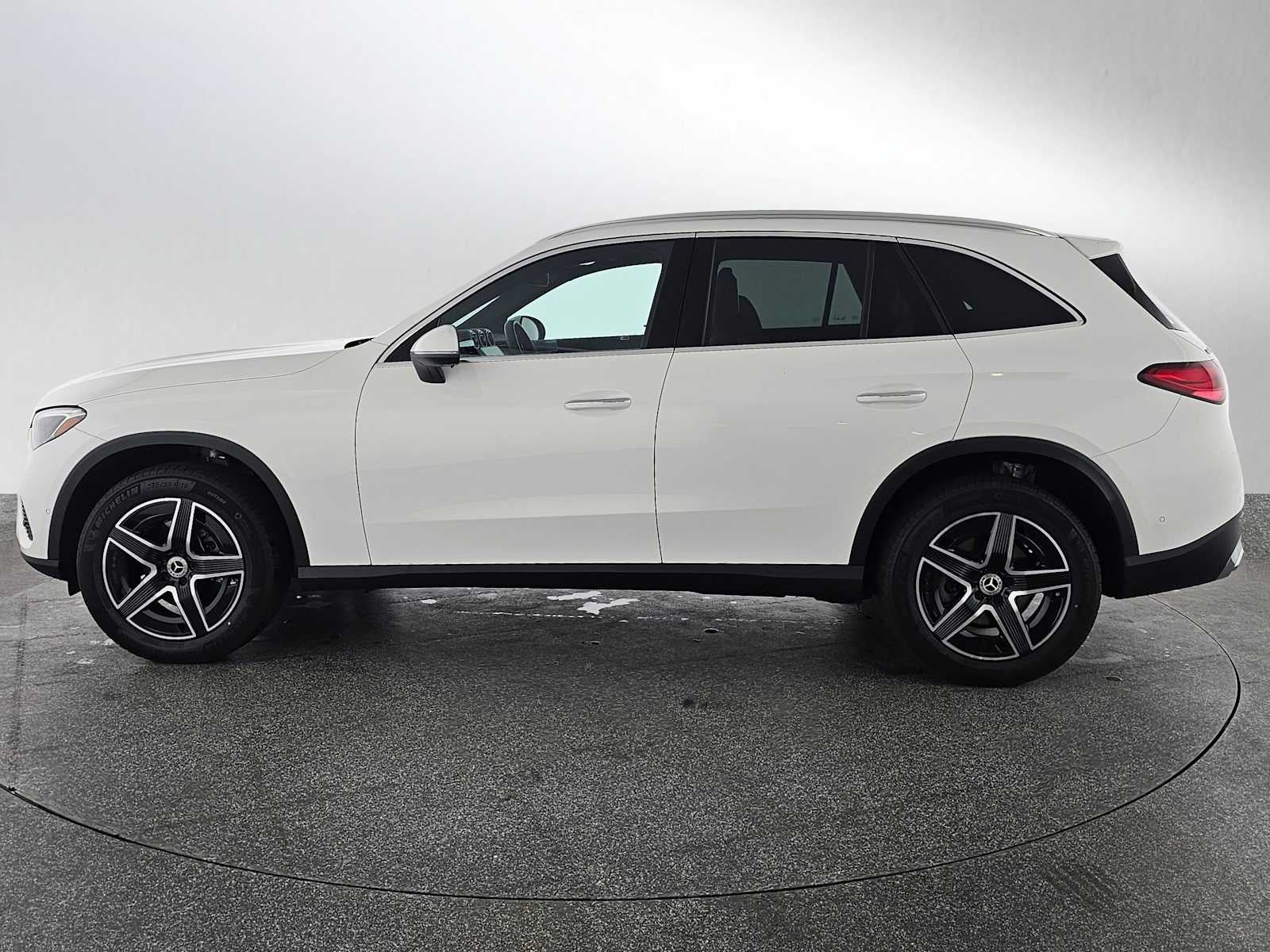 2026 Mercedes-Benz GLC 300 SUV