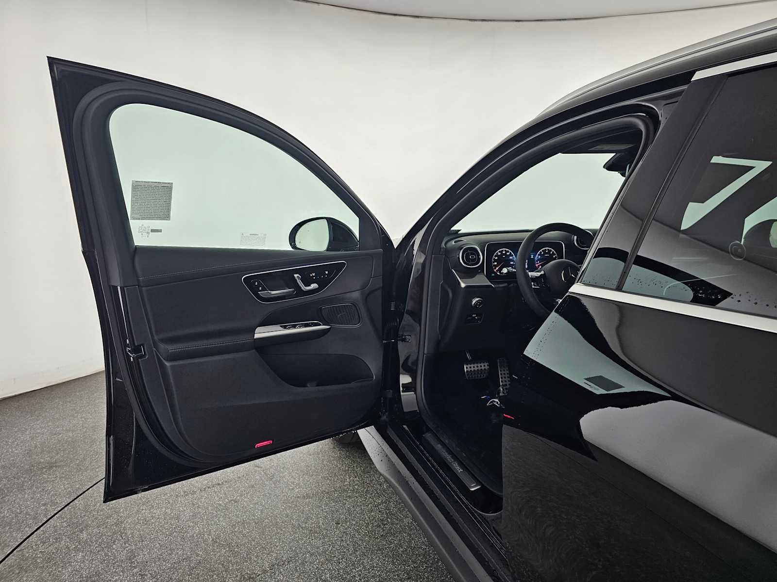 2026 Mercedes-Benz GLC 300 SUV