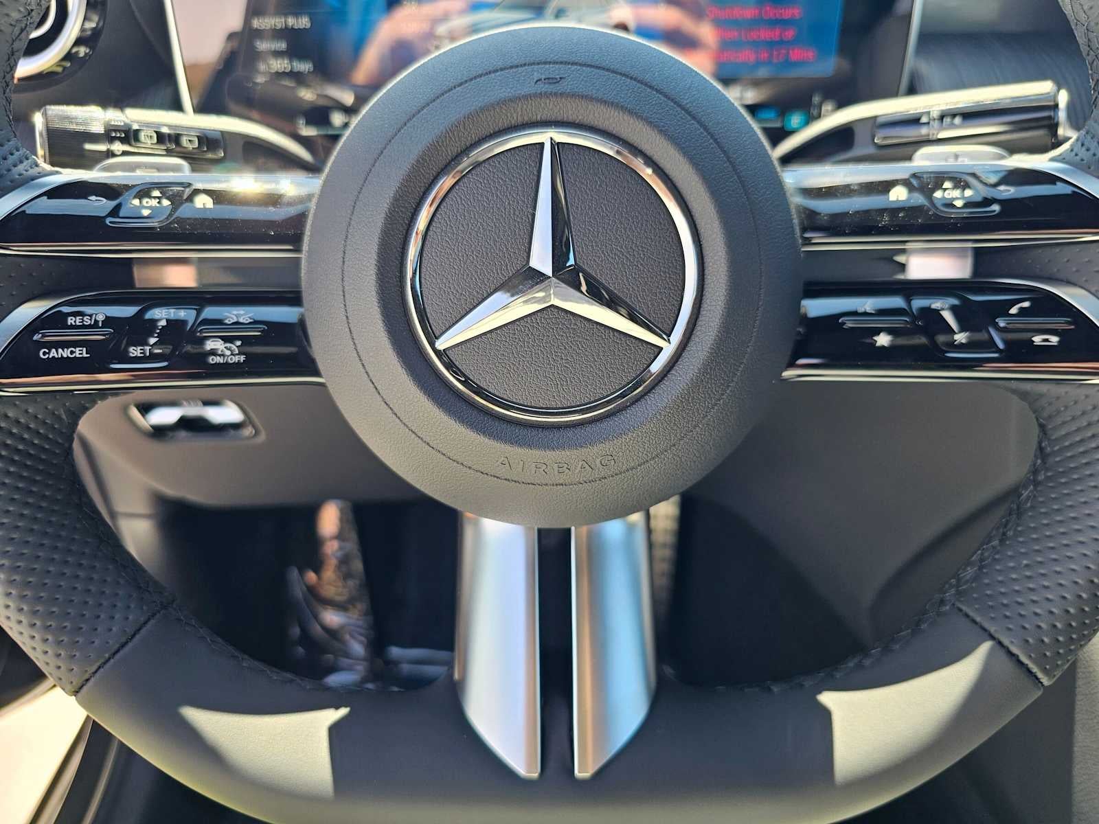 2027 Mercedes-Benz GLC 300 SUV