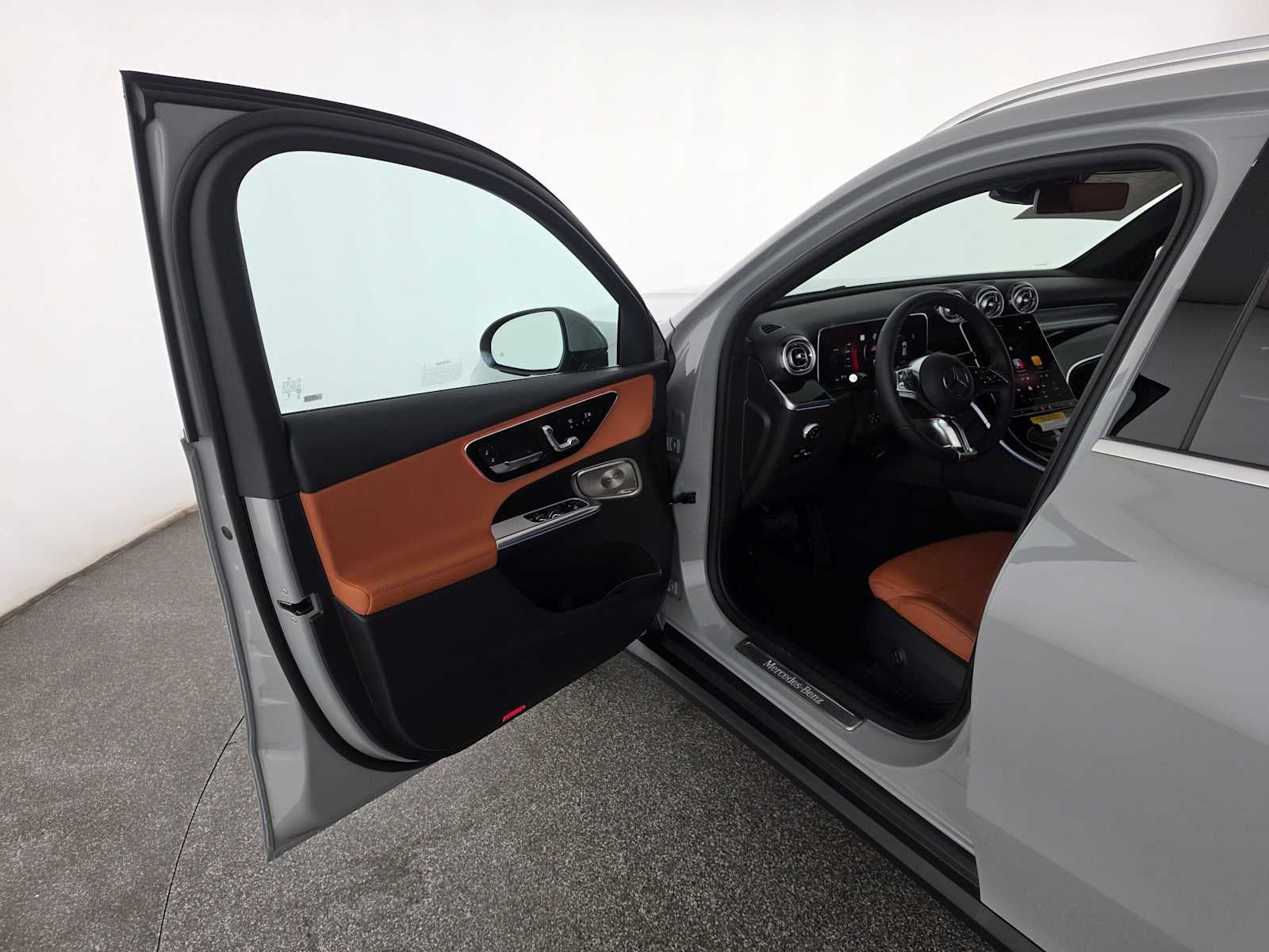 2027 Mercedes-Benz GLC 300 SUV