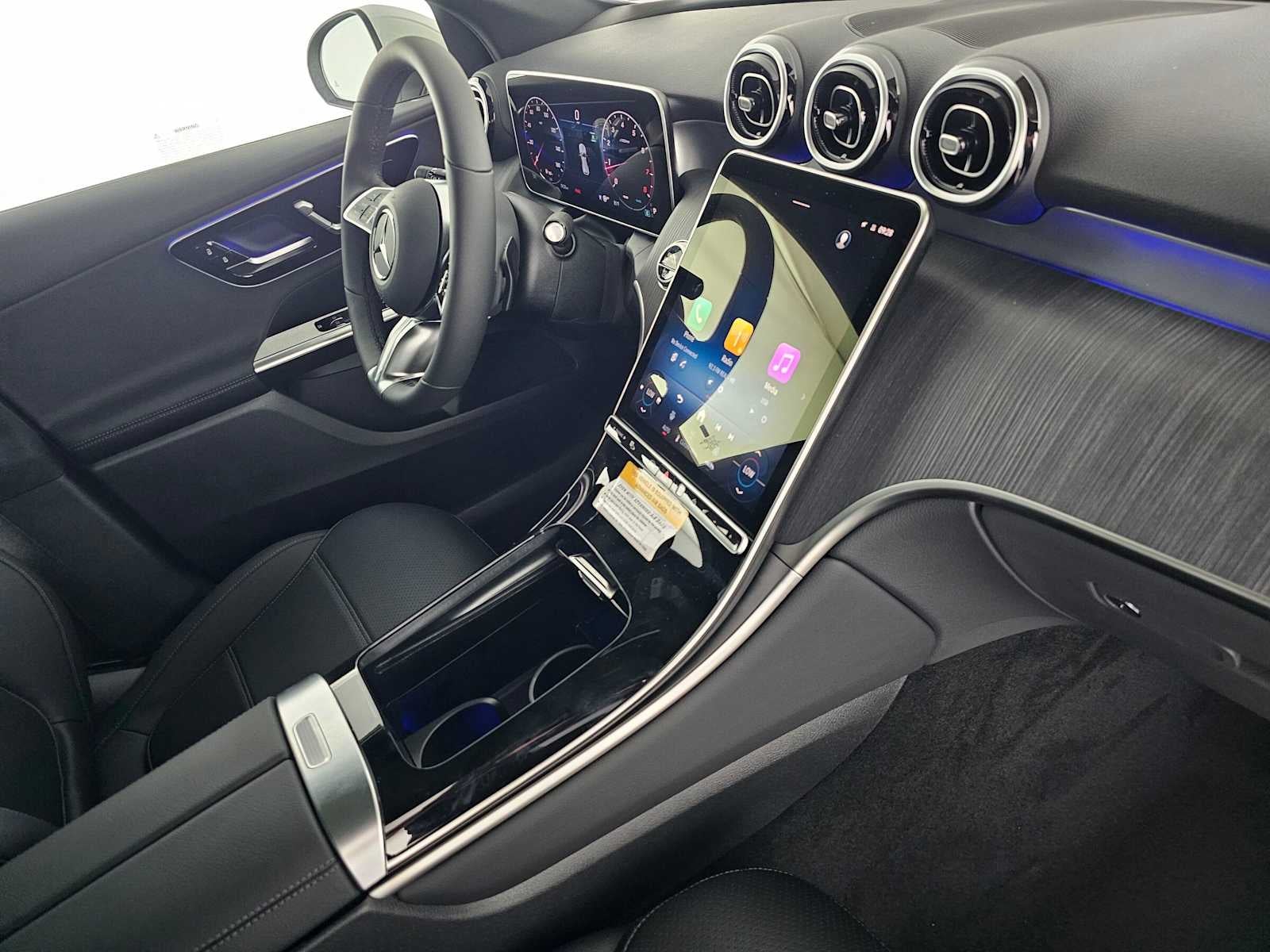 2026 Mercedes-Benz GLC 300 SUV