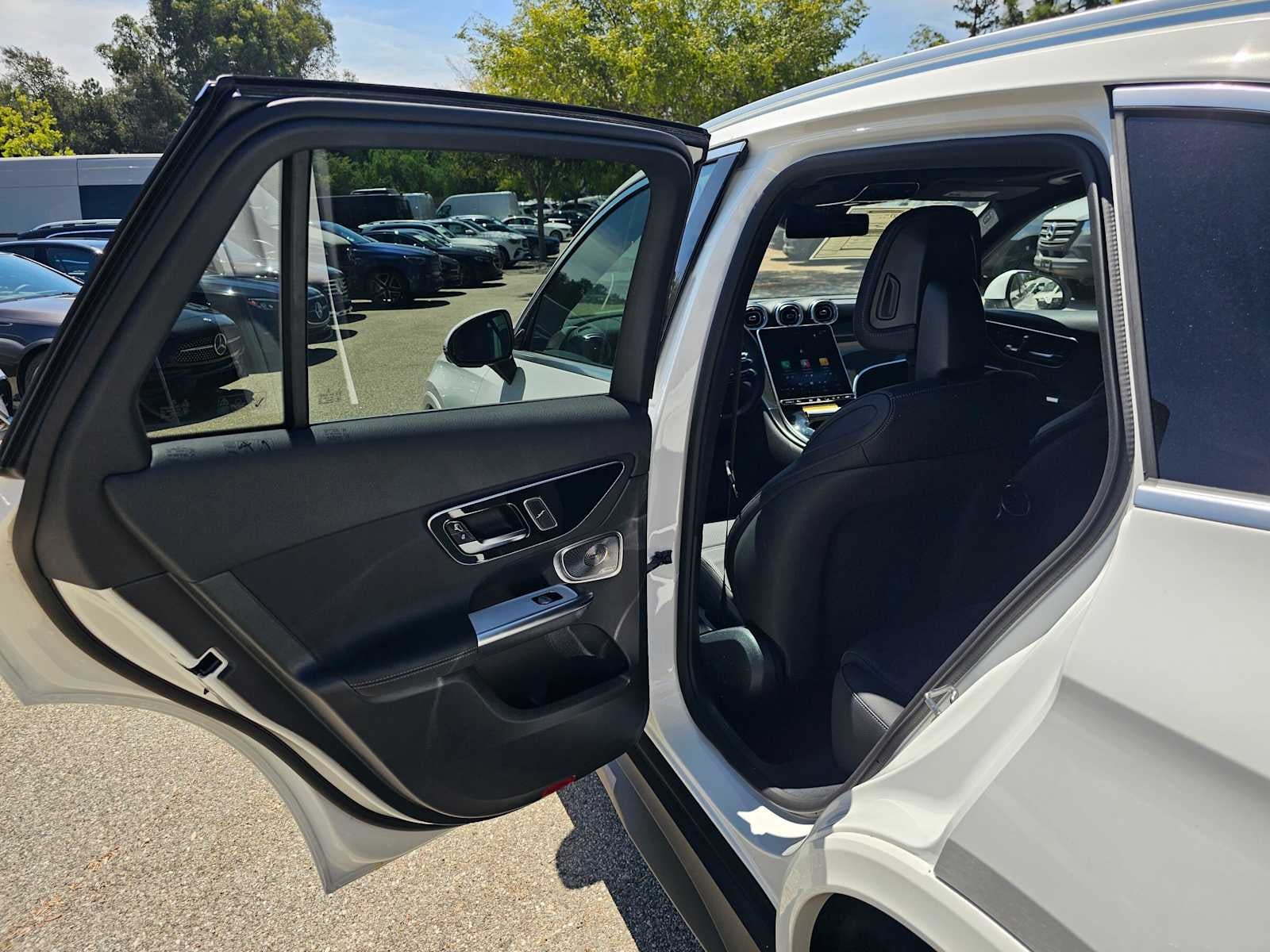 2027 Mercedes-Benz GLC 300 SUV