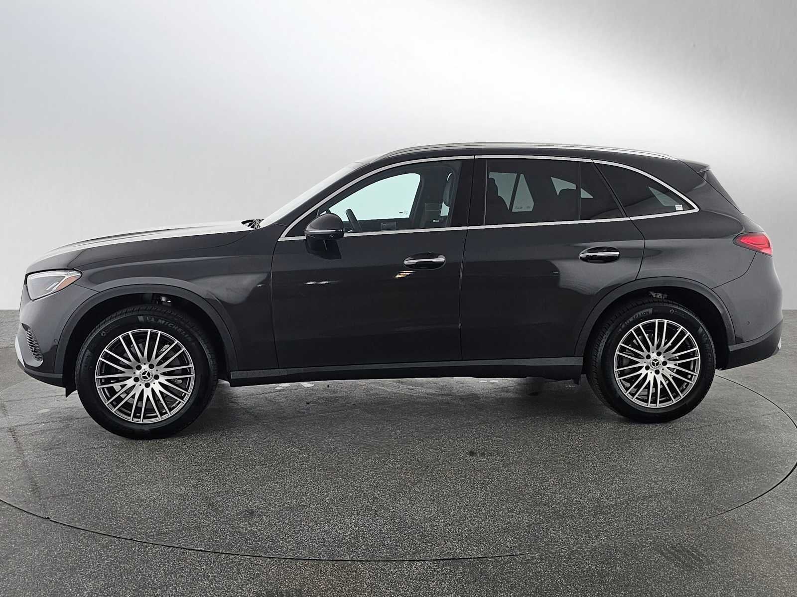 2026 Mercedes-Benz GLC 300 SUV