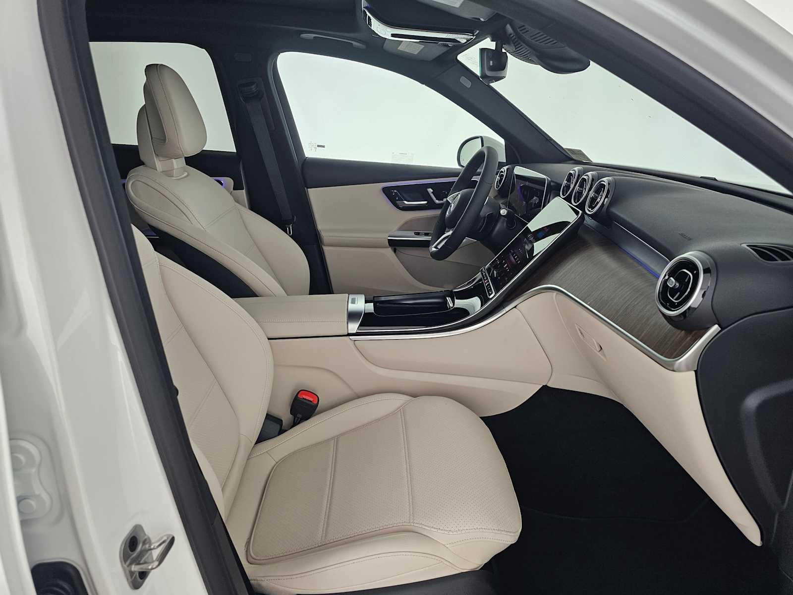 2026 Mercedes-Benz GLC 300 SUV