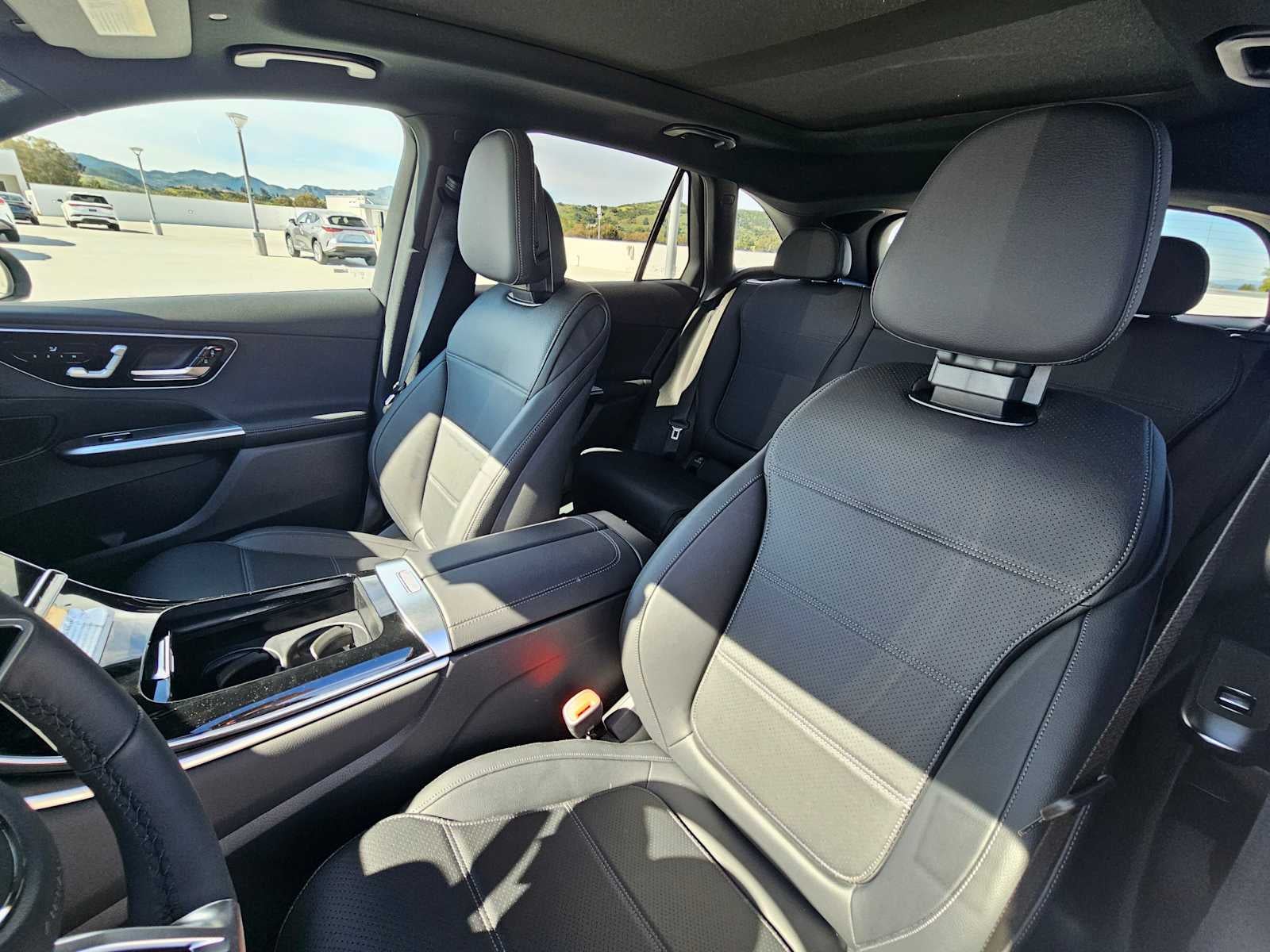 2026 Mercedes-Benz GLC 300 SUV