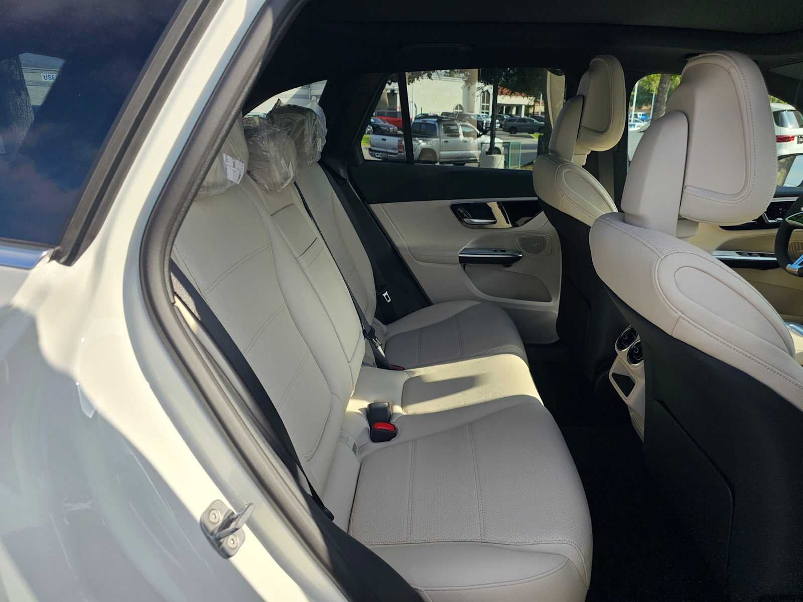 2026 Mercedes-Benz GLC 300 SUV