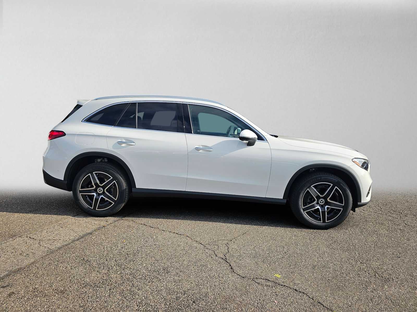 2026 Mercedes-Benz GLC 300 SUV
