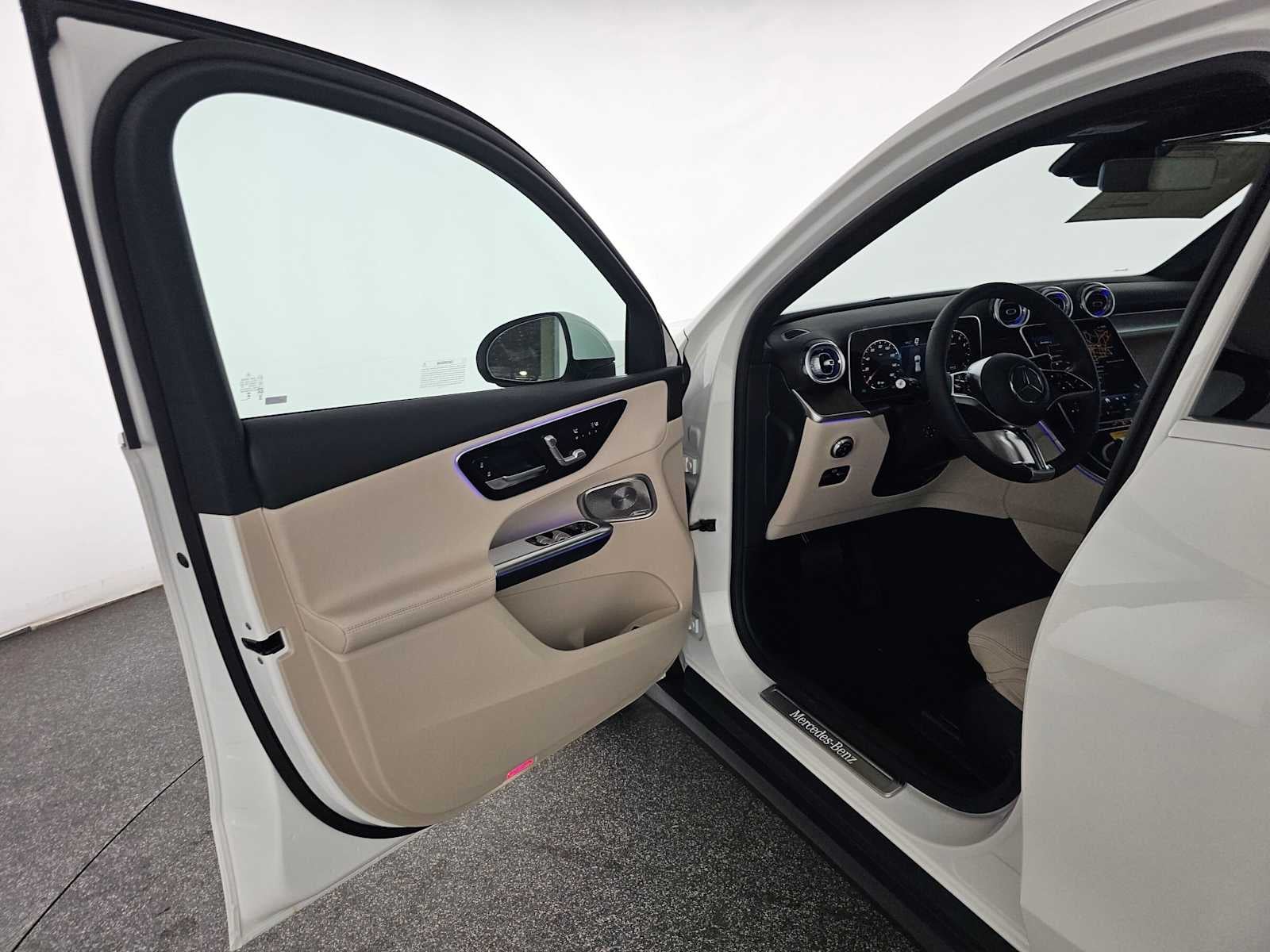 2027 Mercedes-Benz GLC 300 SUV