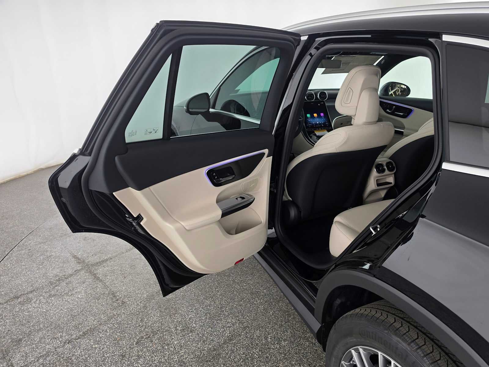 2027 Mercedes-Benz GLC 300 SUV