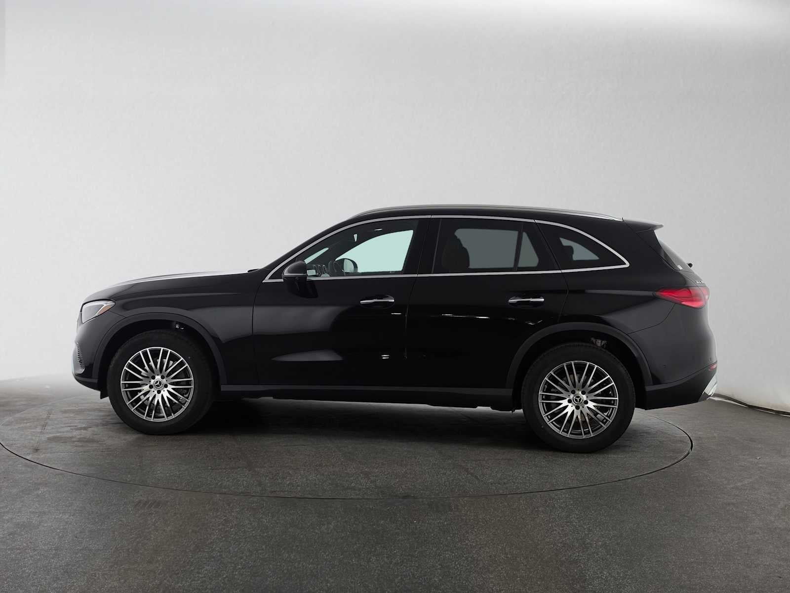 2027 Mercedes-Benz GLC 300 SUV