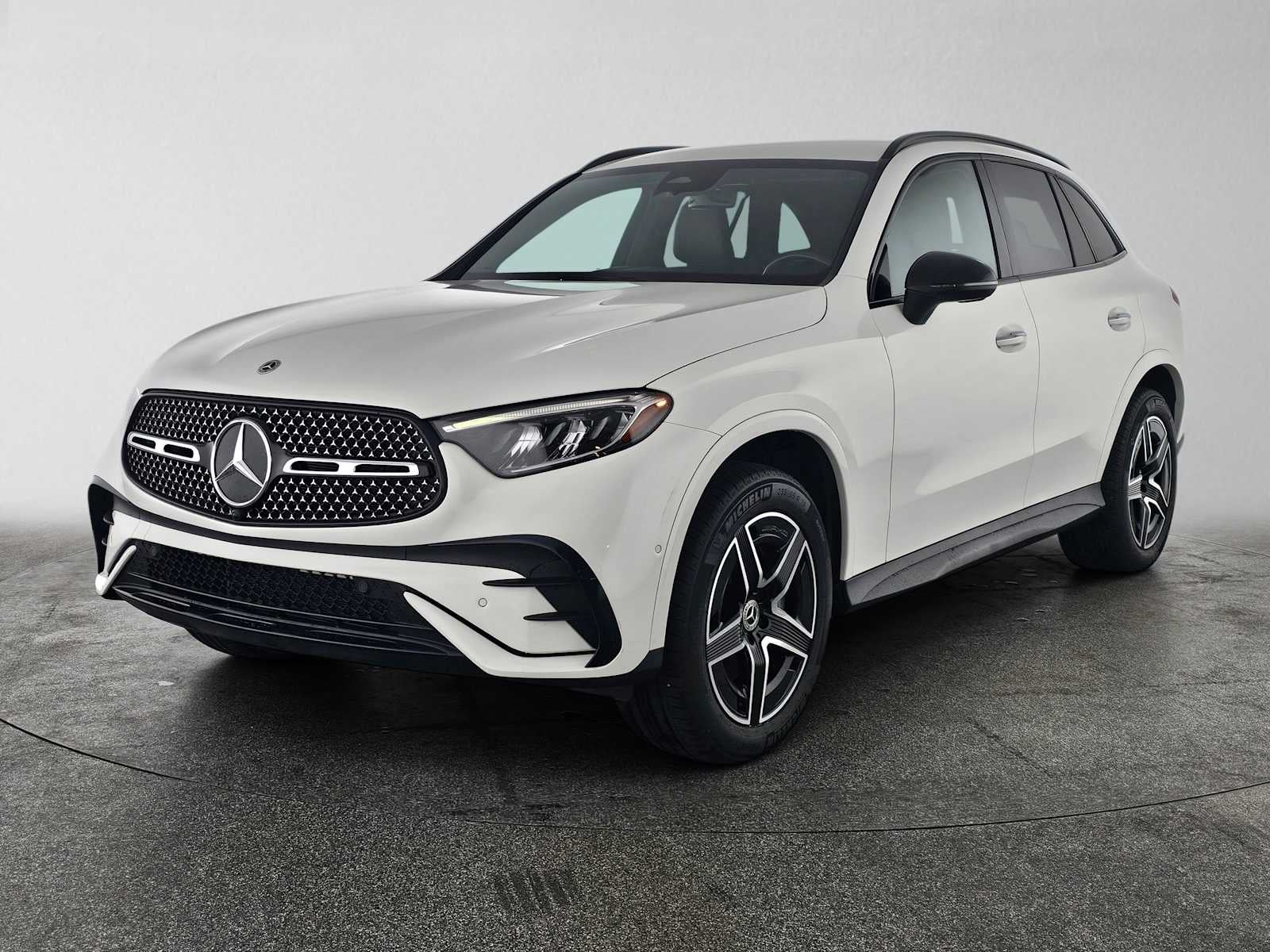 2025 Mercedes-Benz GLC 300 SUV