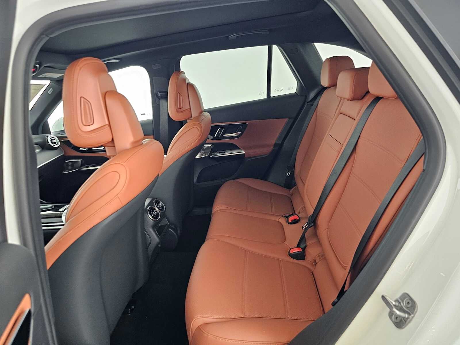 2027 Mercedes-Benz GLC 300 SUV