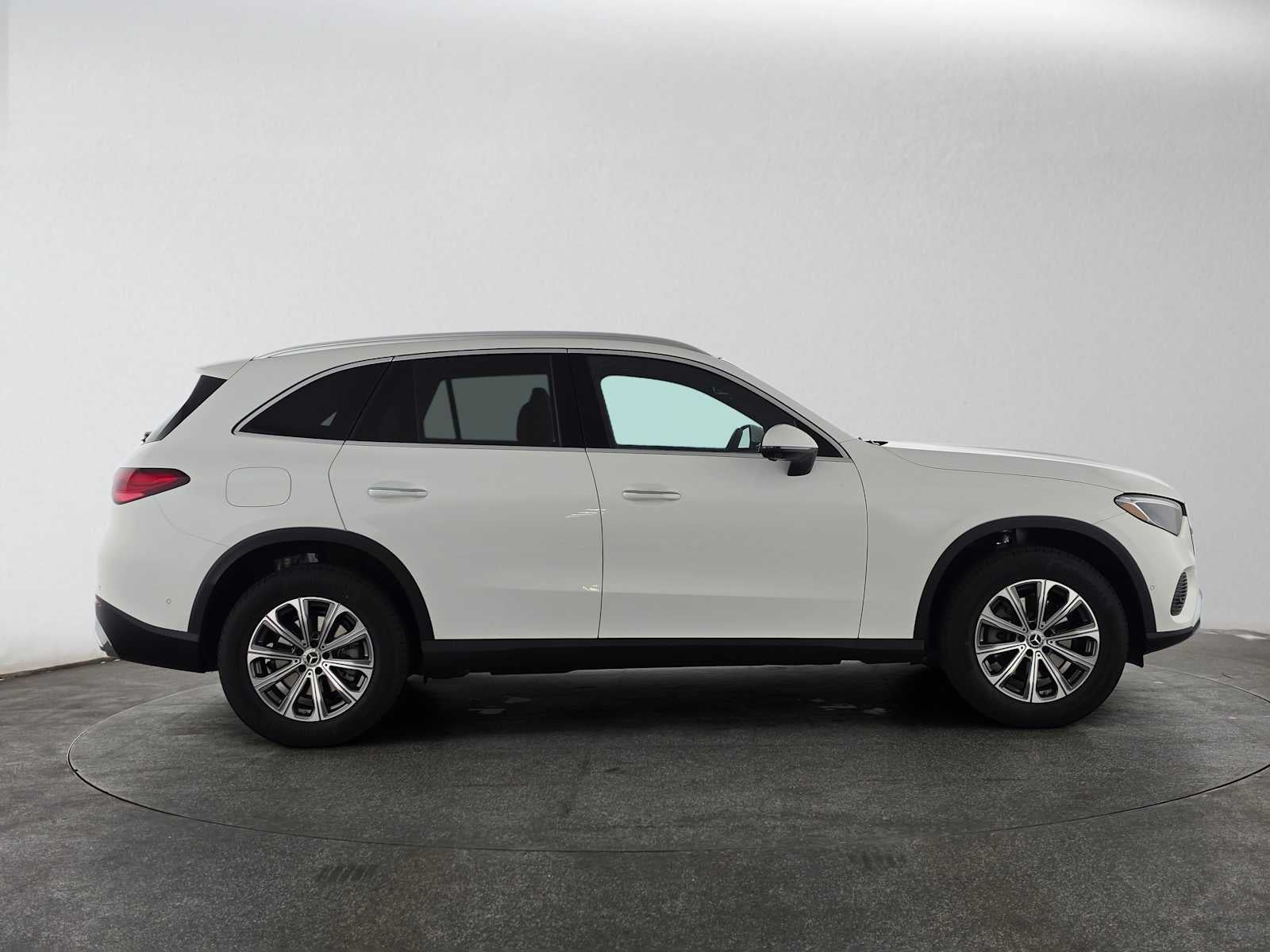 2027 Mercedes-Benz GLC 300 SUV