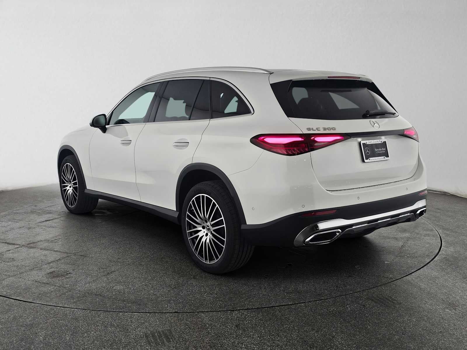 2027 Mercedes-Benz GLC 300 SUV