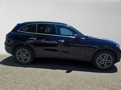 2026 Mercedes-Benz GLC 300 SUV