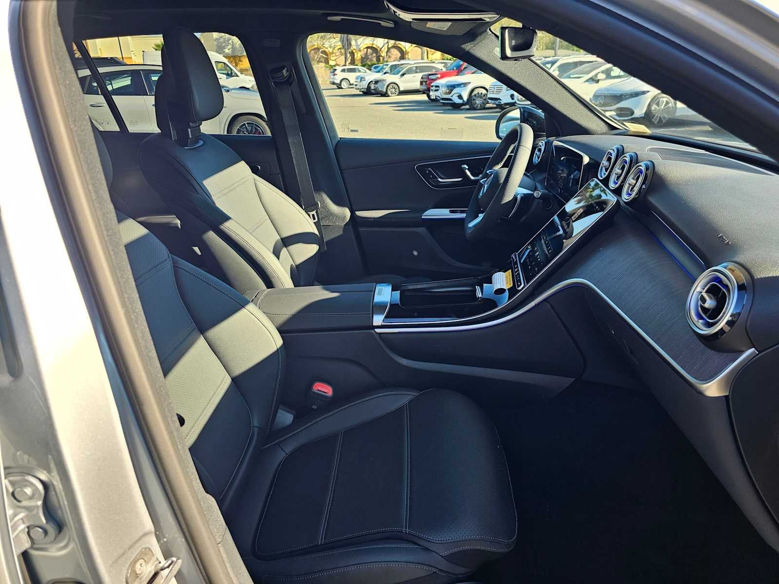 2027 Mercedes-Benz GLC 300 SUV