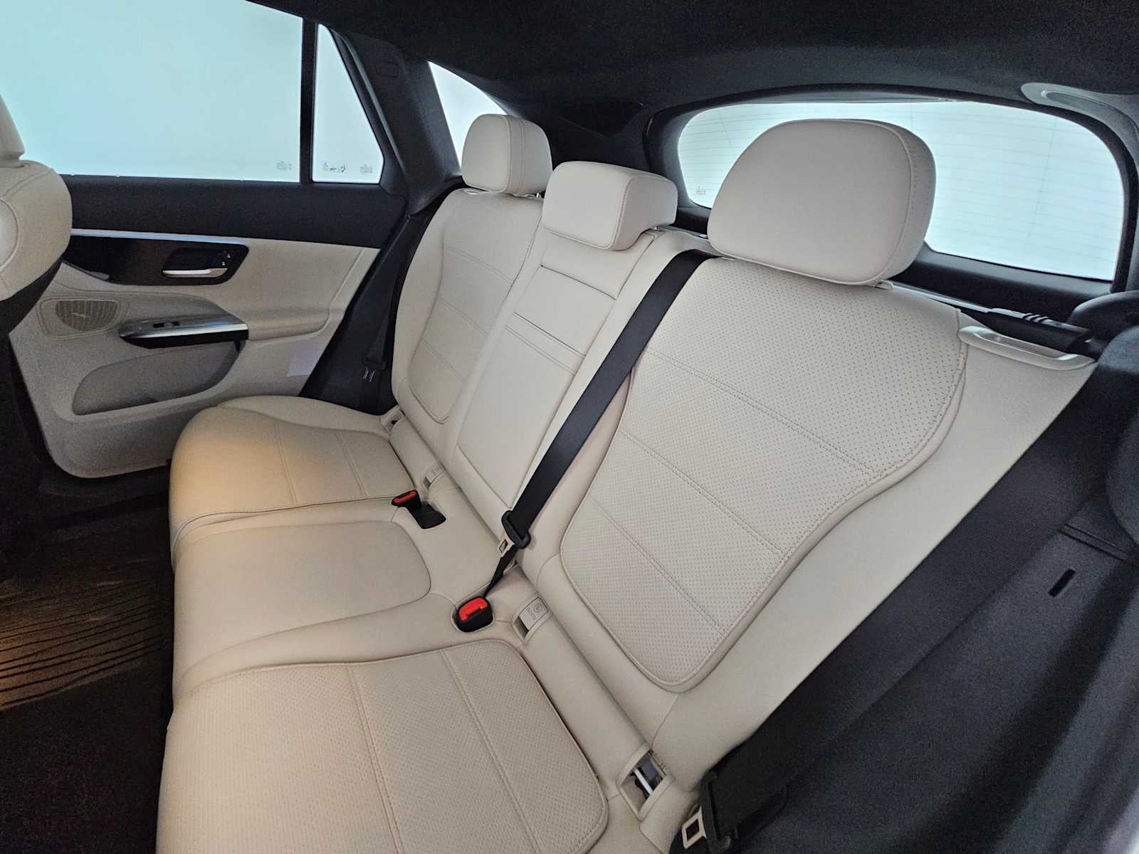2026 Mercedes-Benz GLC 300 SUV