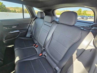 2026 Mercedes-Benz GLC 300 SUV