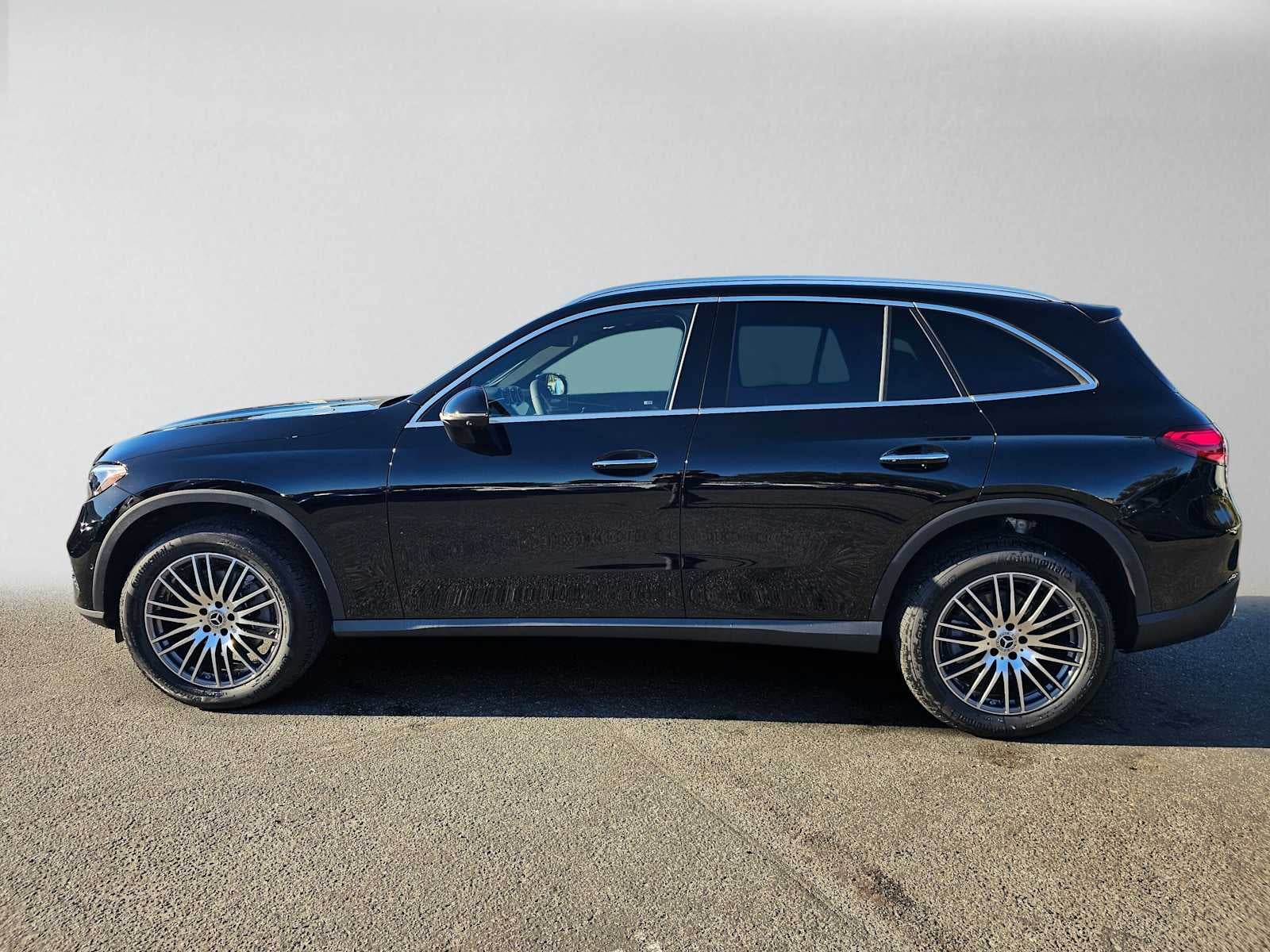 2027 Mercedes-Benz GLC 300 SUV