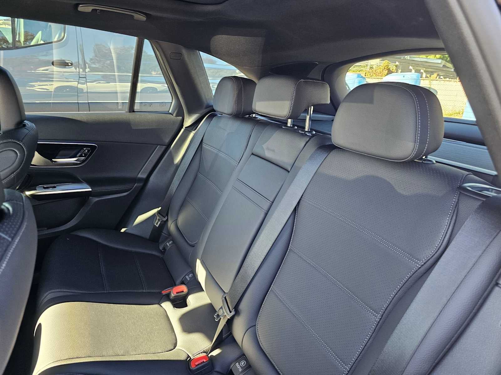 2027 Mercedes-Benz GLC 300 SUV