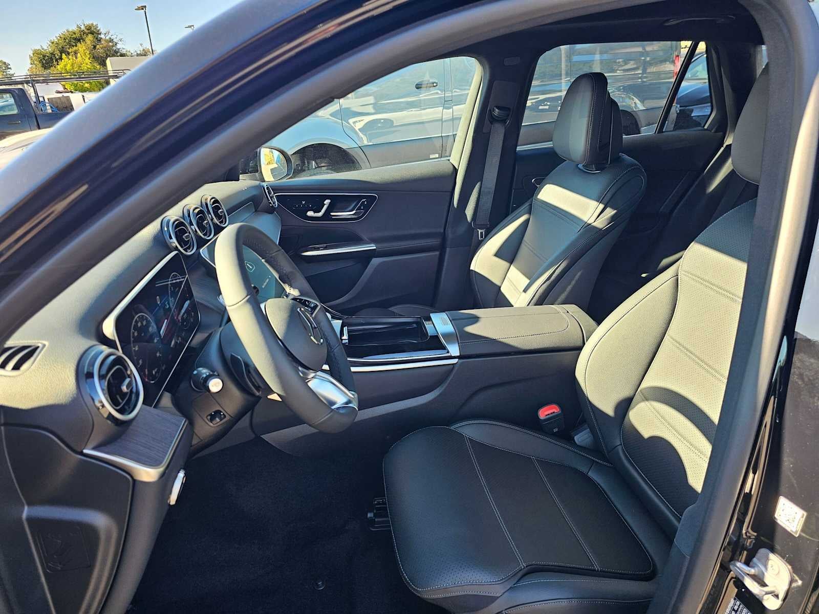 2027 Mercedes-Benz GLC 300 SUV