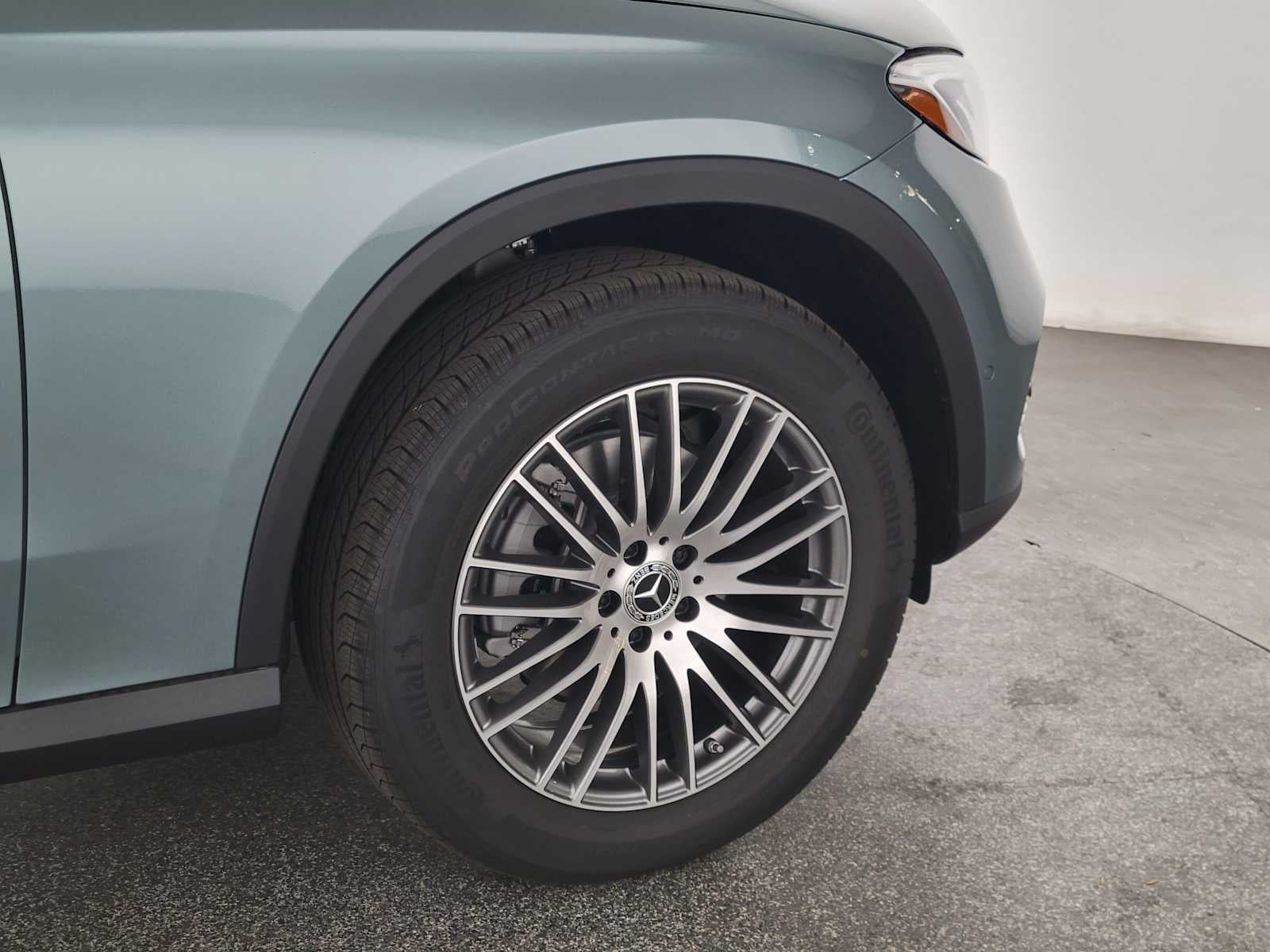2027 Mercedes-Benz GLC 300 SUV