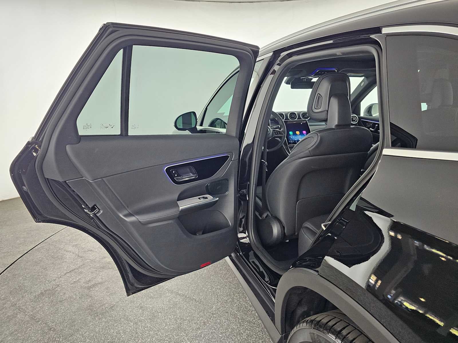 2026 Mercedes-Benz GLC 300 SUV