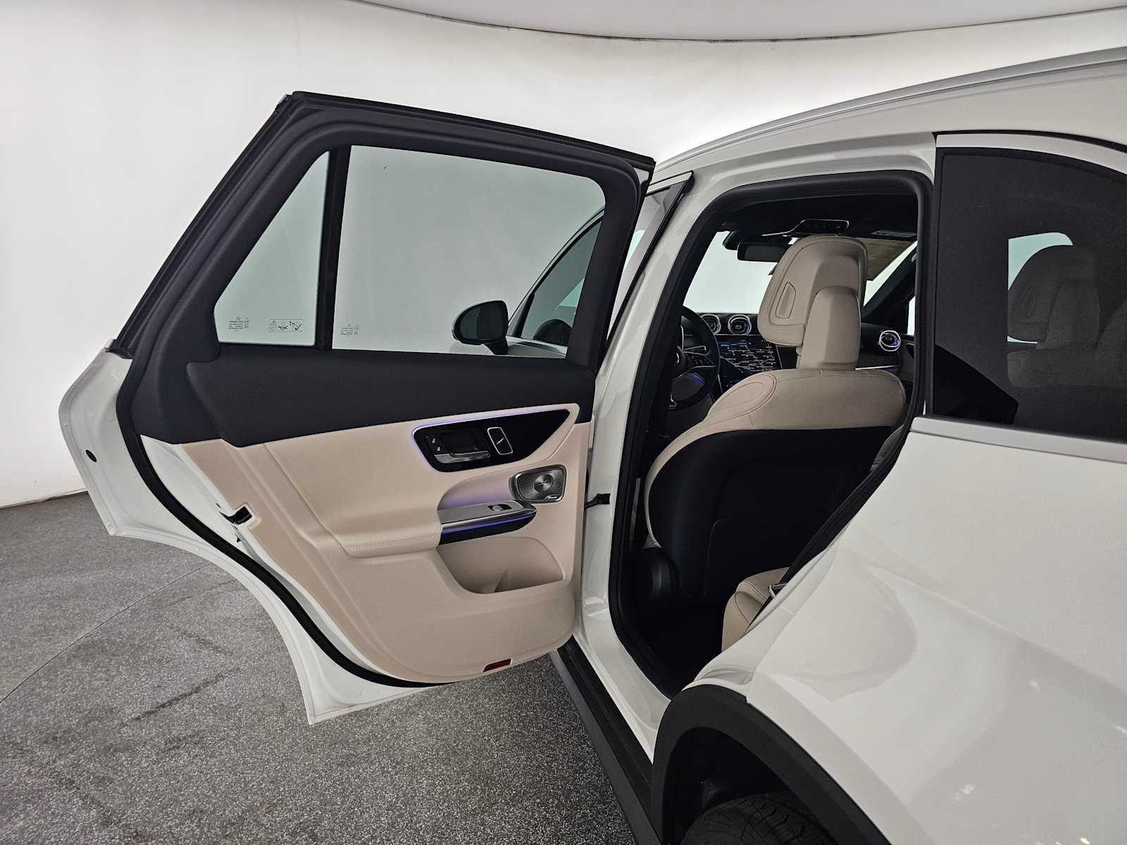 2026 Mercedes-Benz GLC 300 SUV