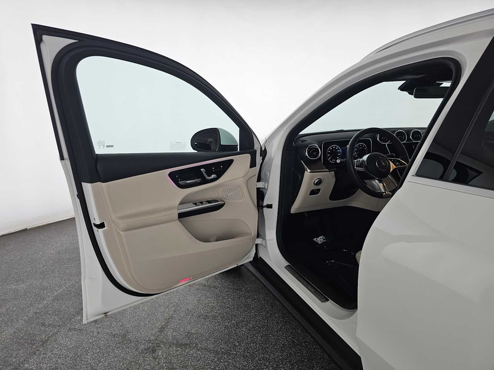 2026 Mercedes-Benz GLC 300 SUV