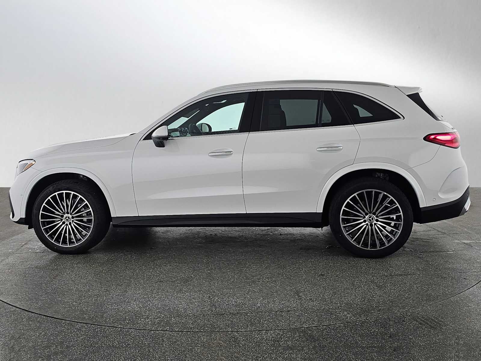 2026 Mercedes-Benz GLC 300 SUV