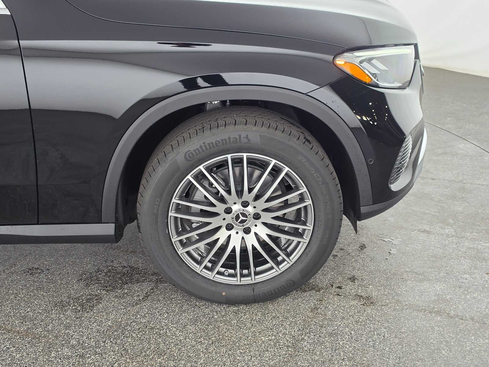 2027 Mercedes-Benz GLC 300 SUV