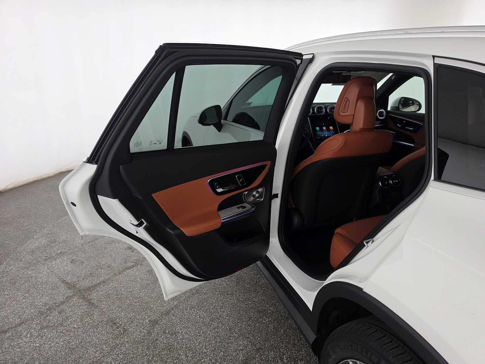 2027 Mercedes-Benz GLC 300 SUV