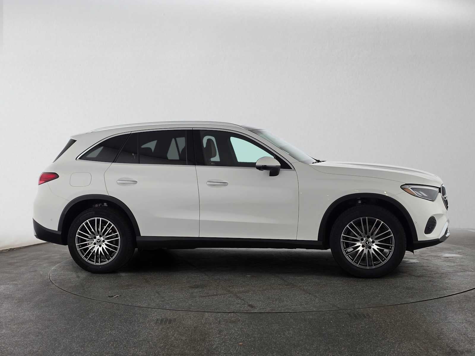 2027 Mercedes-Benz GLC 300 SUV