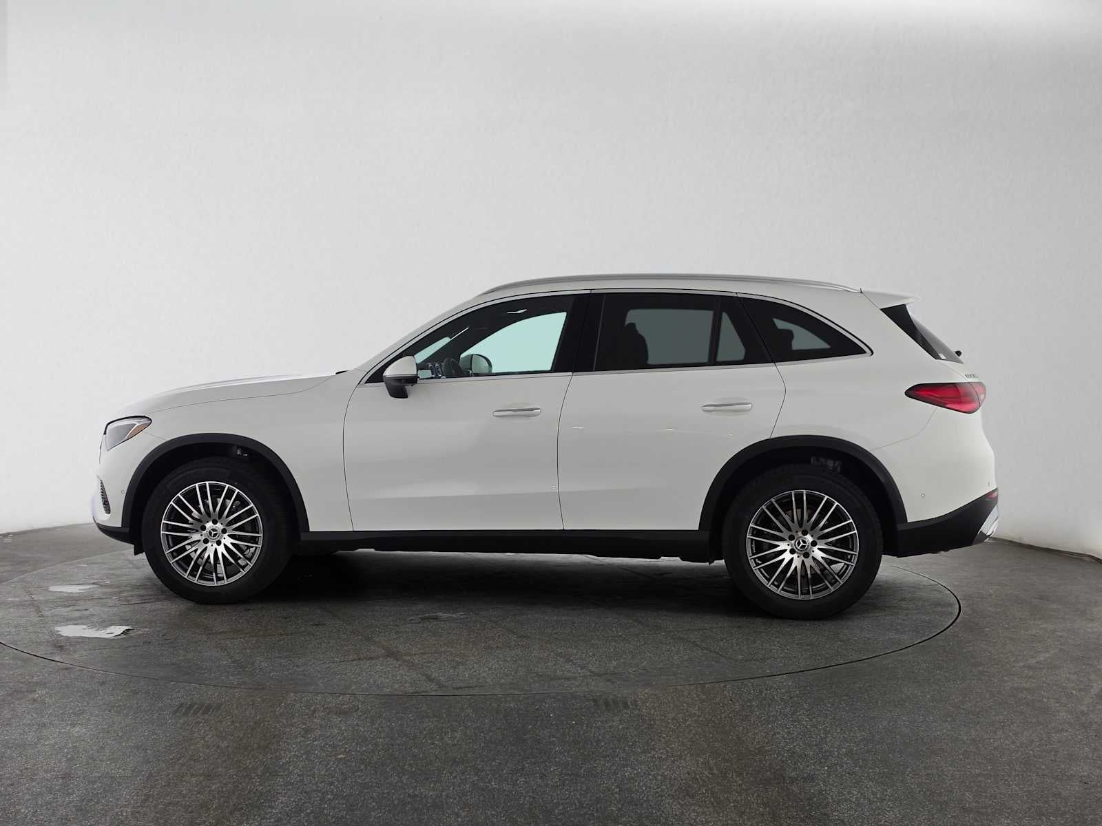 2027 Mercedes-Benz GLC 300 SUV