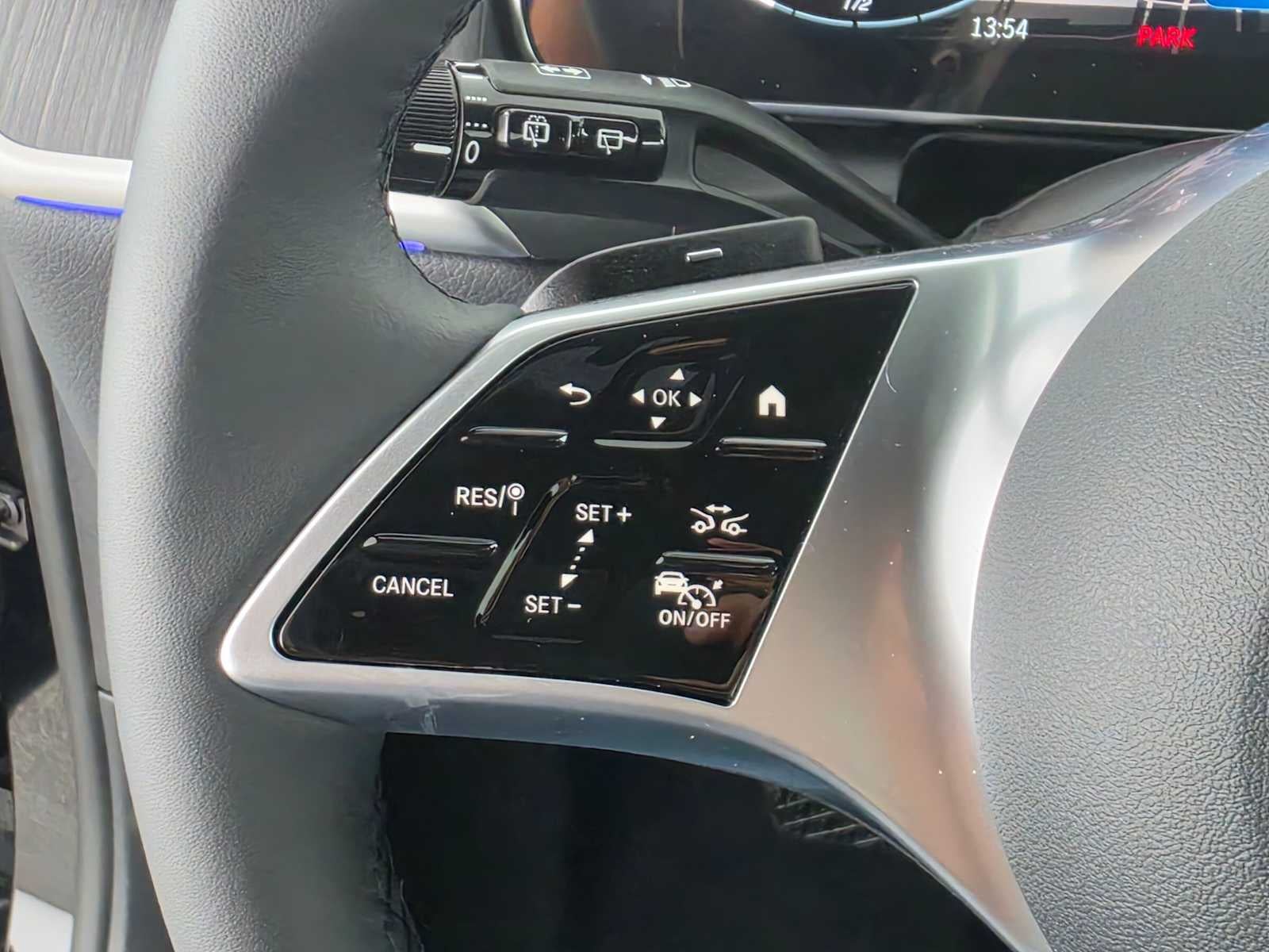 2027 Mercedes-Benz GLC 300 SUV