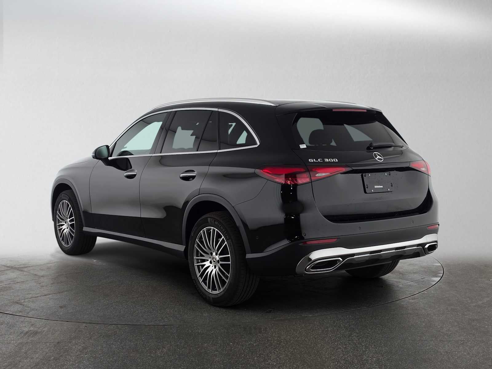 2027 Mercedes-Benz GLC 300 SUV