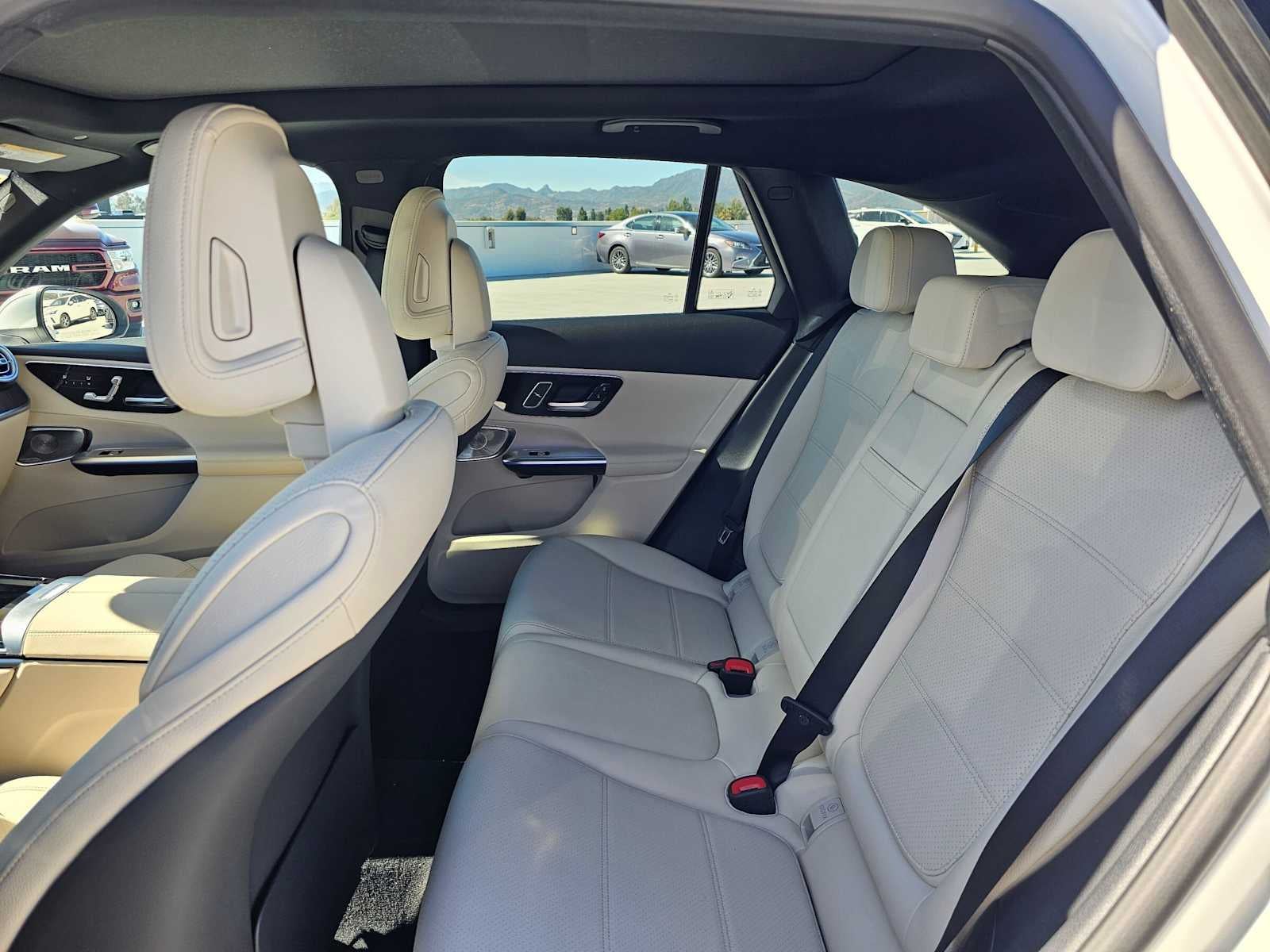 2026 Mercedes-Benz GLC 300 SUV