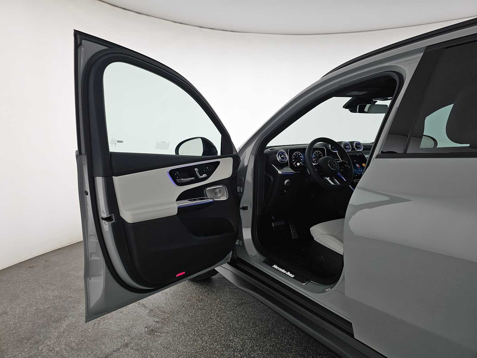 2026 Mercedes-Benz GLC 300 GLC 300