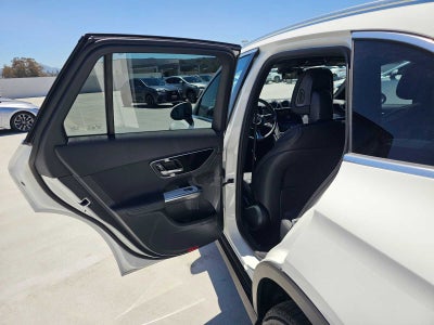 2026 Mercedes-Benz GLC 300 4MATIC® SUV
